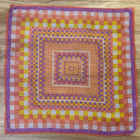 Accessories - Vintage nylon geometric scarf